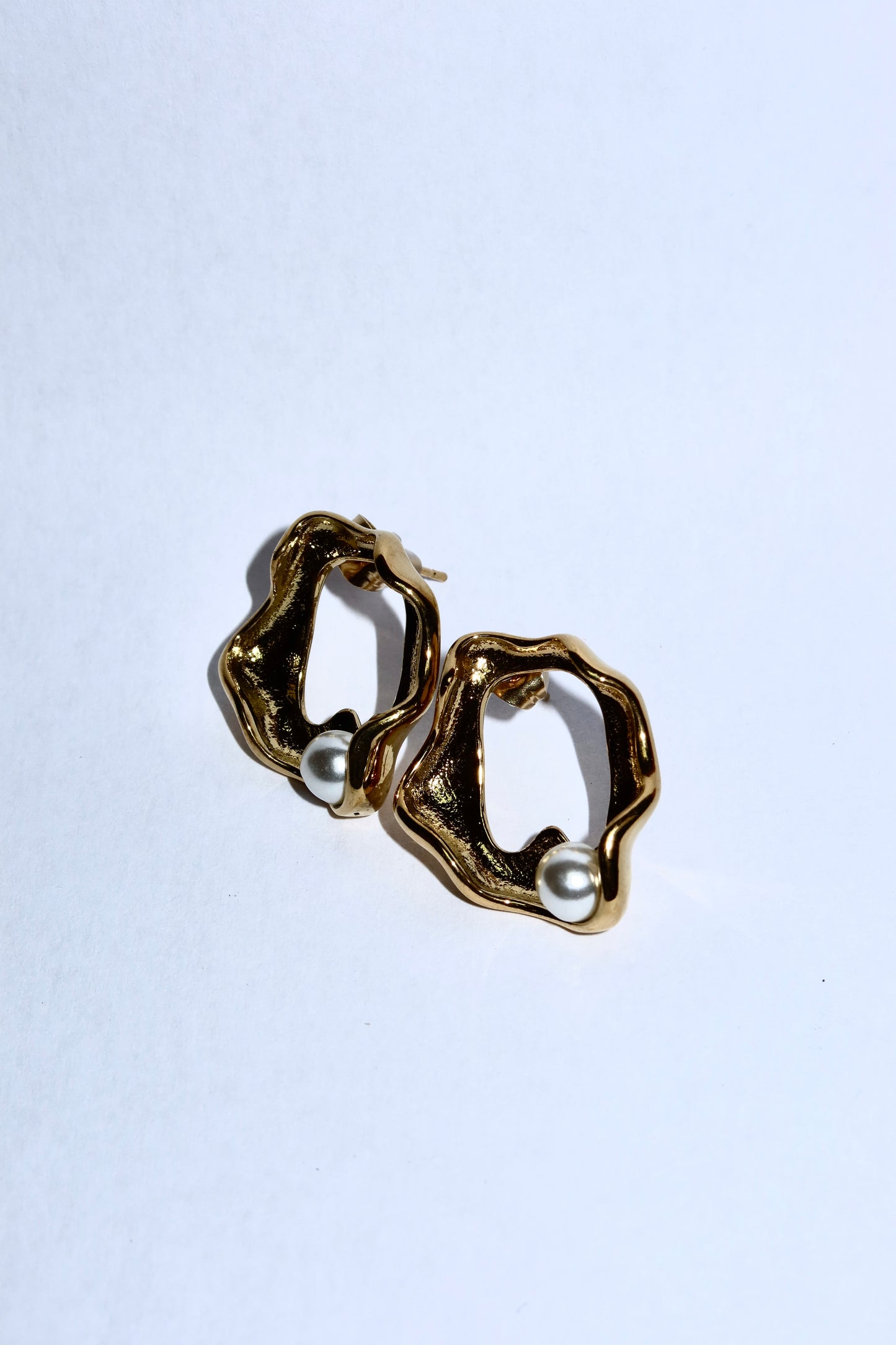PENDIENTES OSTRA