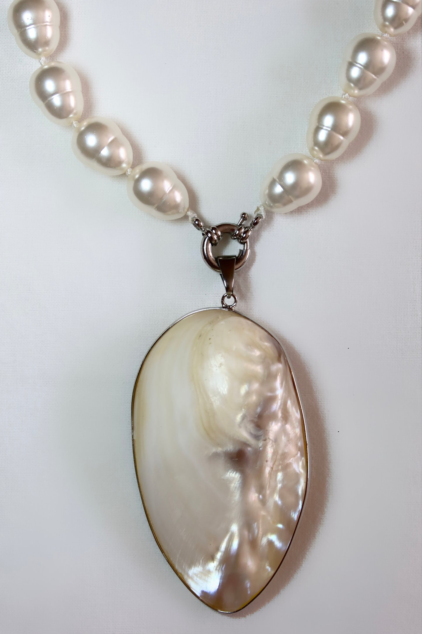 COLLAR SILENCIO