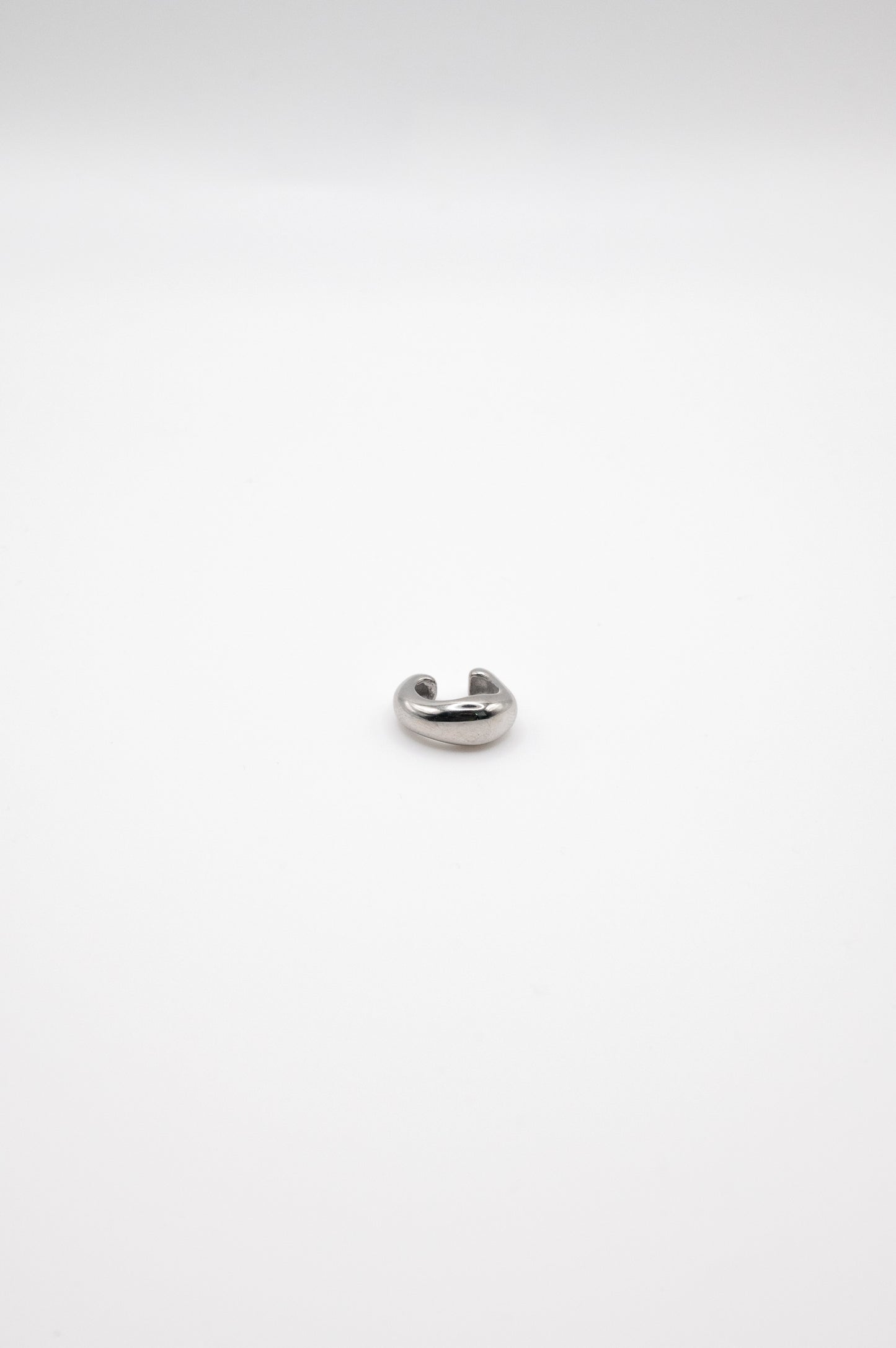 Brinco de orelha solto