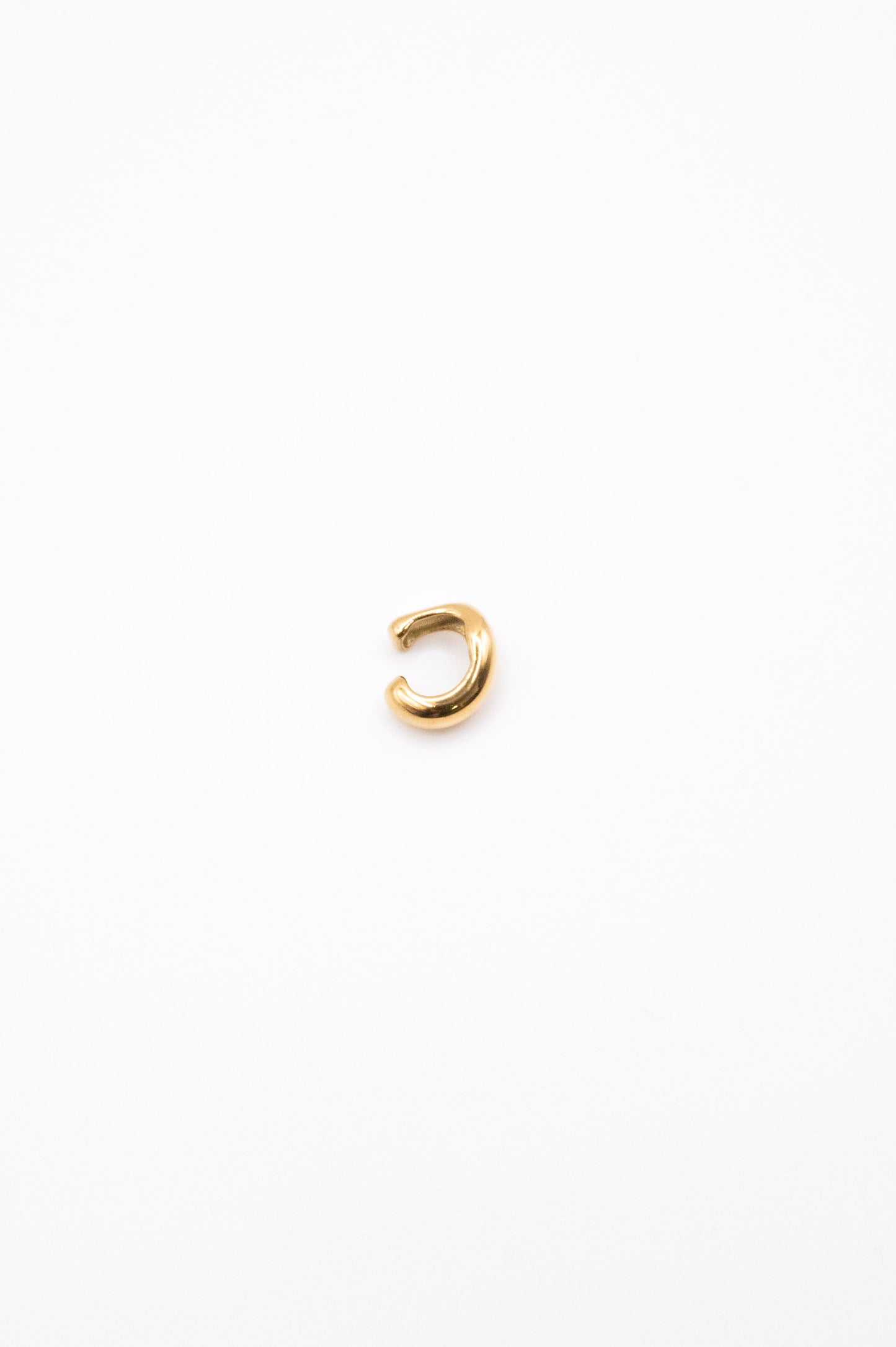 Brinco de orelha solto